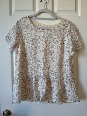 Paper Crown Short-Sleeve Peplum Top